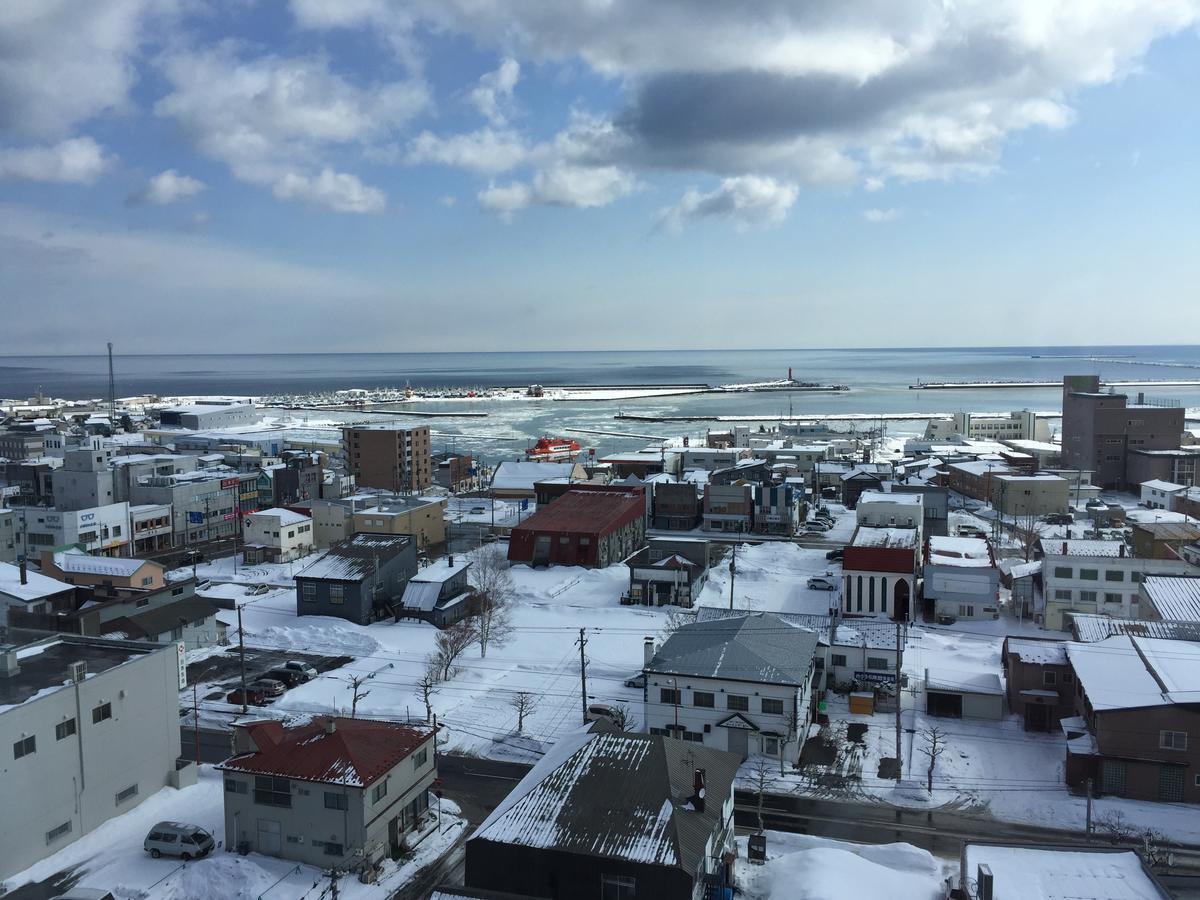 Hotel Okhotsk Palace Момбецу Экстерьер фото