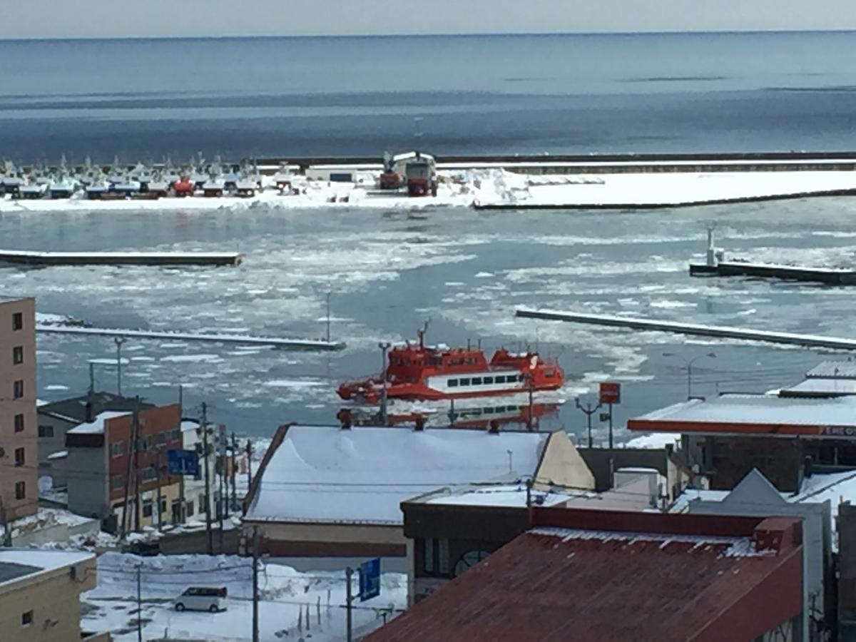 Hotel Okhotsk Palace Момбецу Экстерьер фото